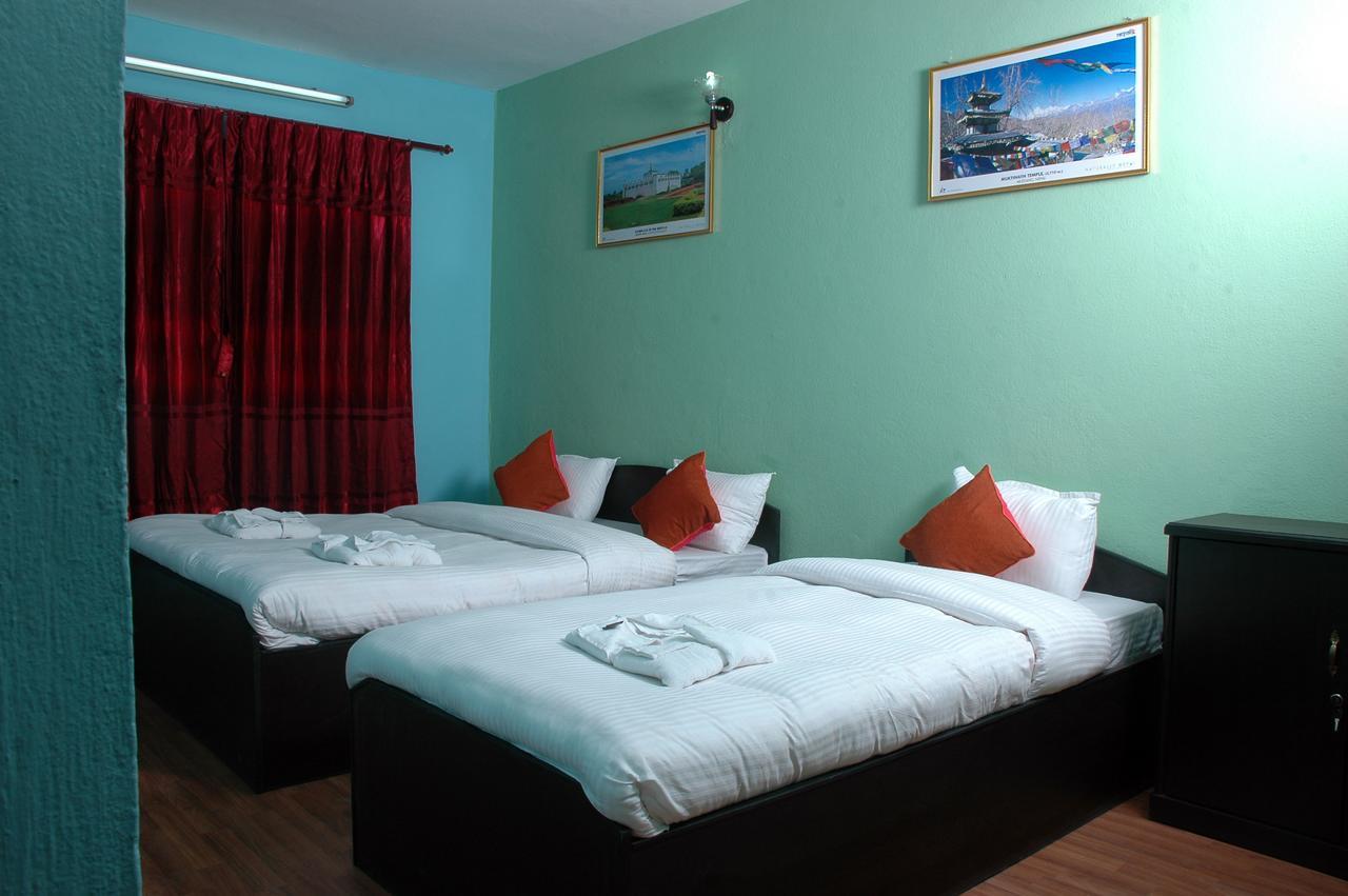 Travellers Dorm Bed & Breakfast Katmandú Exterior foto